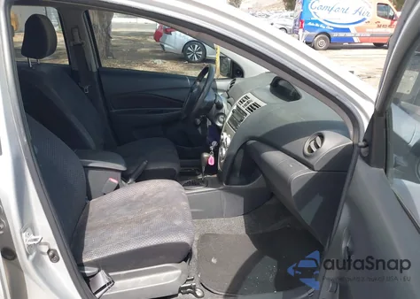 2007 Toyota Yaris z USA, uszkodzony, nr VIN JTDBT923871086707